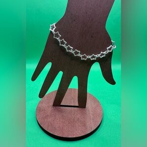 James Avery Sterling Silver Elongated Link Charm Bracelet Size Med. Safety Guard